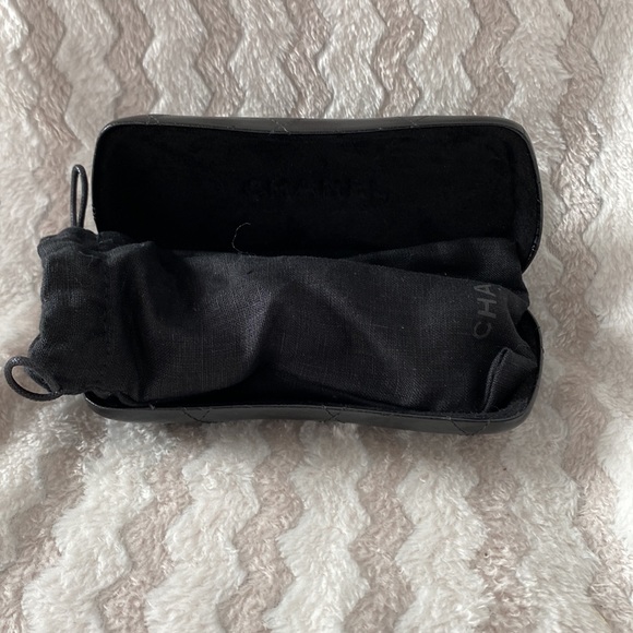 Chanel Tortoise Shell Frames with Prescription Lenses and Leather Case - Picture 7 of 7